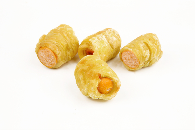 มินิครัวซองท์ไส้กรอกไก่รมควัน Chicken Sausage Pretzel